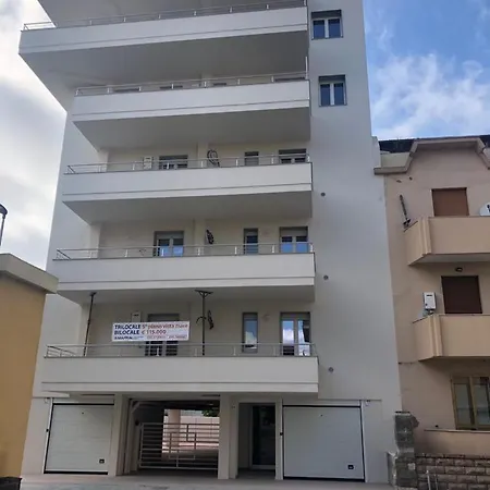 Blu House Of Emi Daire