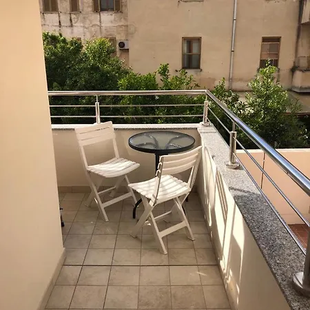 شقة Blu House Of Emi ألغيرو